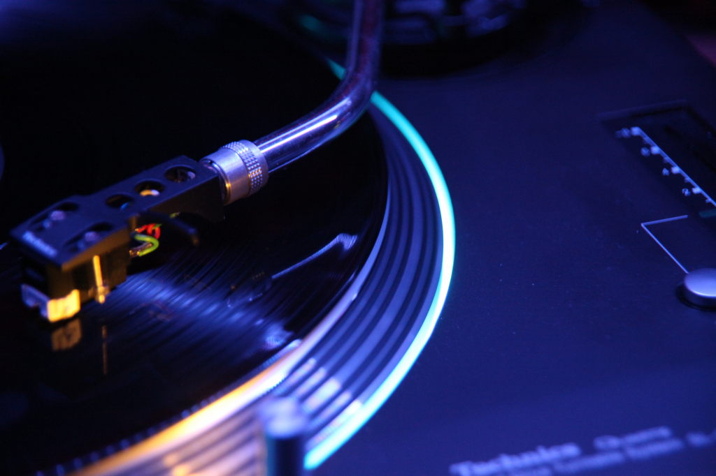 vinyl sound radio