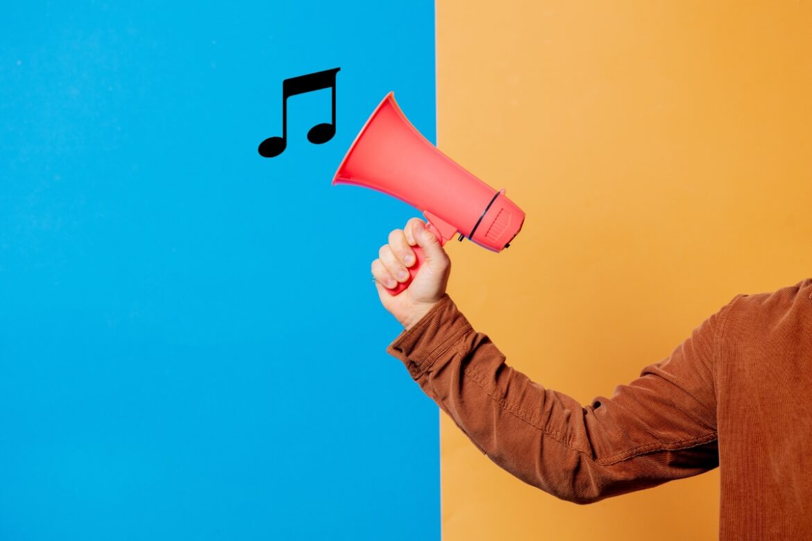 Musica vs Parlato: chi vince in radio?